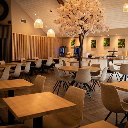 אגנץ Logis Clermotel - Hotel & Restaurant מראה חיצוני תמונה