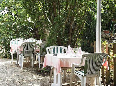 אגנץ Logis Clermotel - Hotel & Restaurant מראה חיצוני תמונה